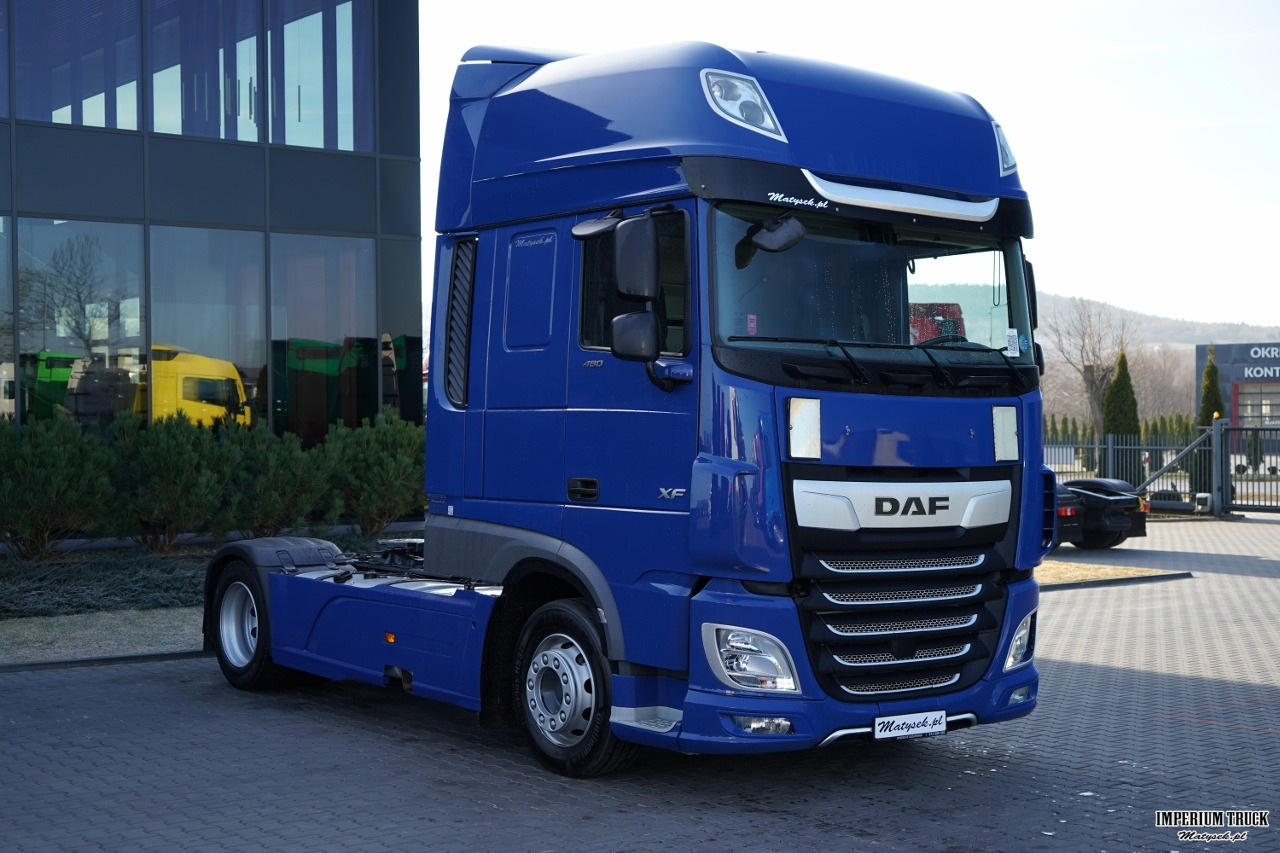 DAF XF 480 / MEGA / SUPER SPACE CAB / LOW DECK / 2022 ROK - Тягач: фото 2 DAF XF 480 / MEGA / SUPER SPACE CAB / LOW DECK / 2022 ROK - Тягач: фото 2