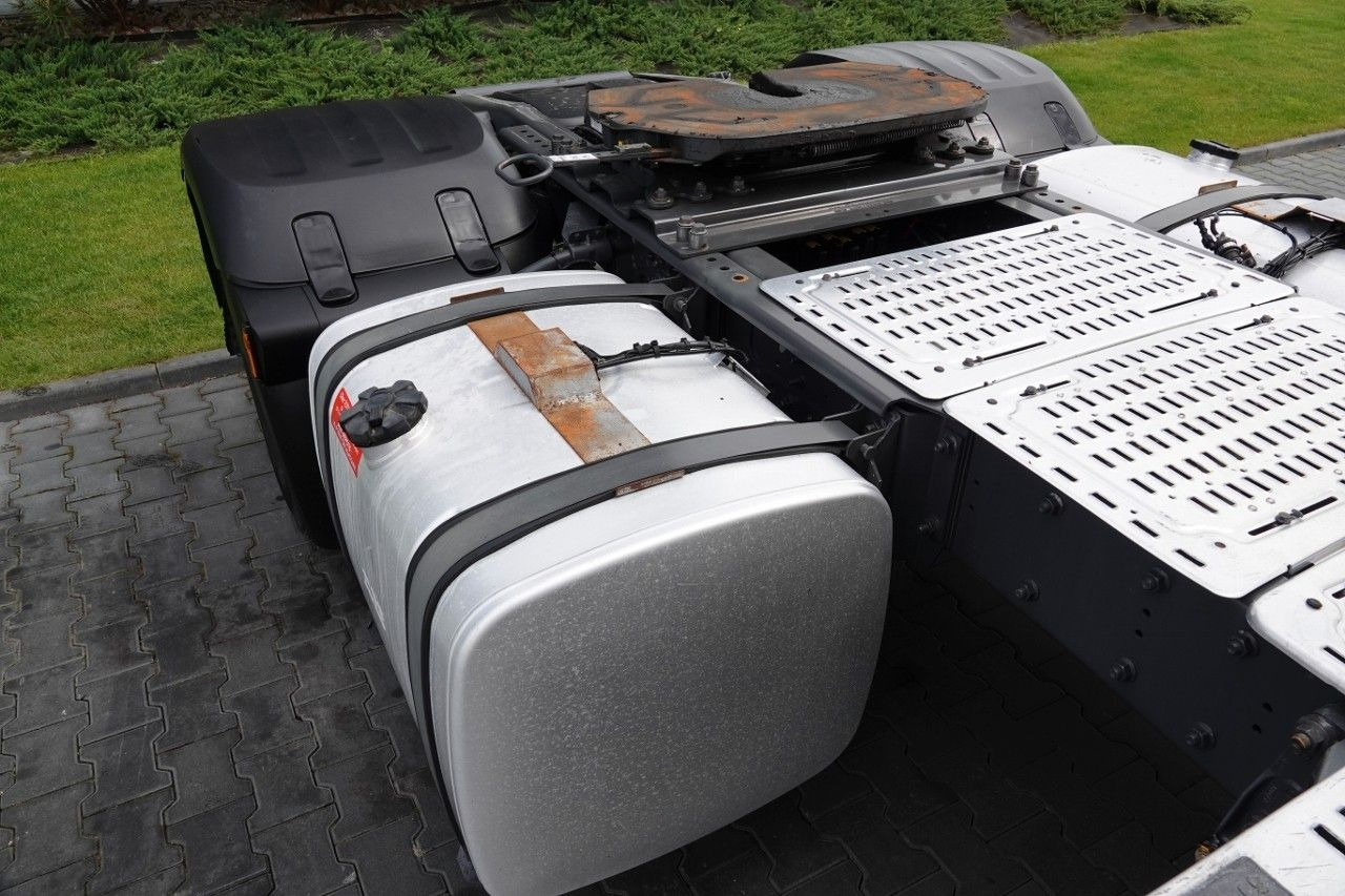 Тягач DAF XF 480 / SPACE CAB / 2018 R / SPROWADZONY / PO: фото 12 Тягач DAF XF 480 / SPACE CAB / 2018 R / SPROWADZONY / PO: фото 12