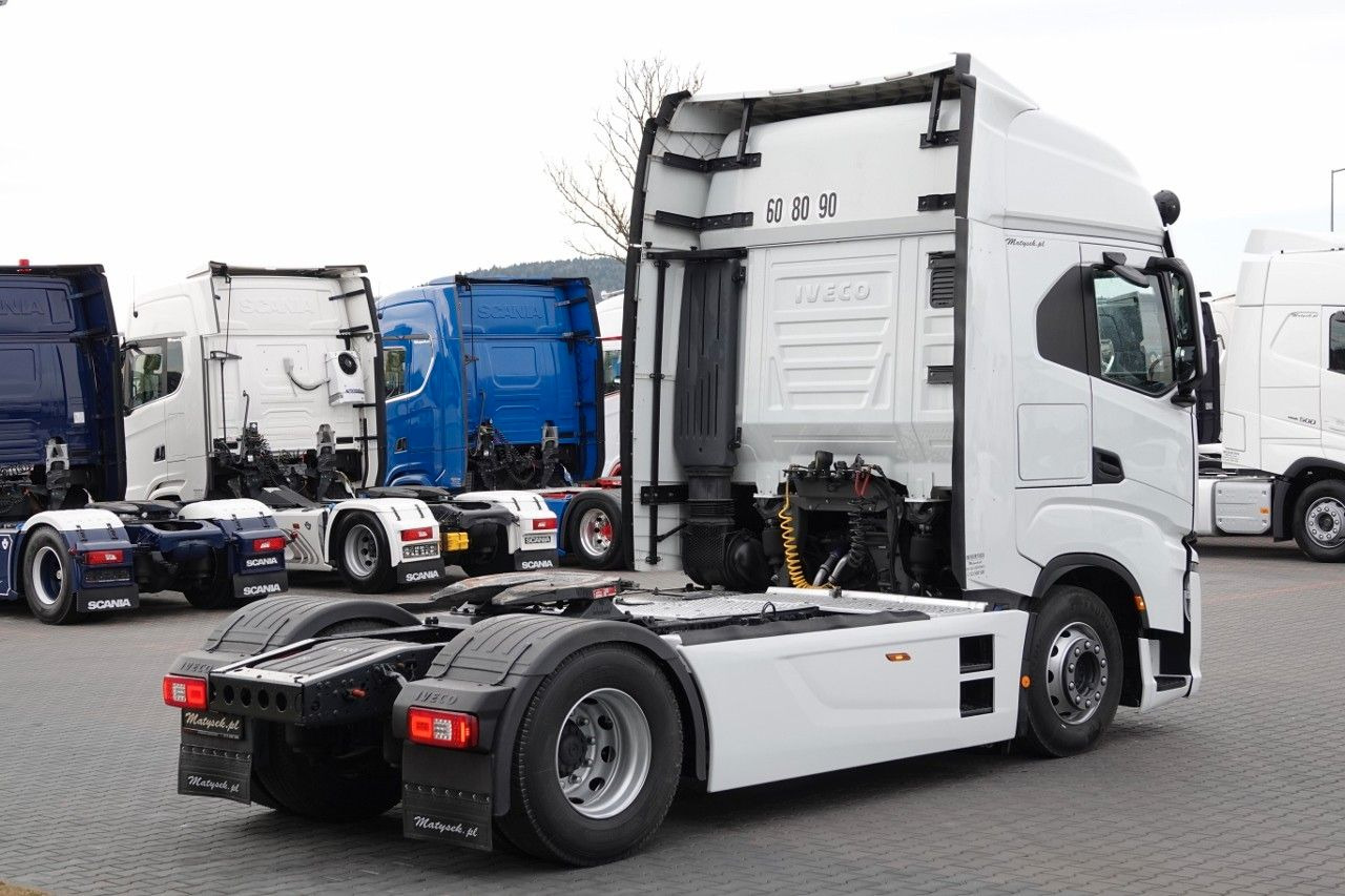 Iveco S-WAY / 510 / RETARDER / I-PARK COOL / PO KONTRA - Тягач: фото 5 Iveco S-WAY / 510 / RETARDER / I-PARK COOL / PO KONTRA - Тягач: фото 5