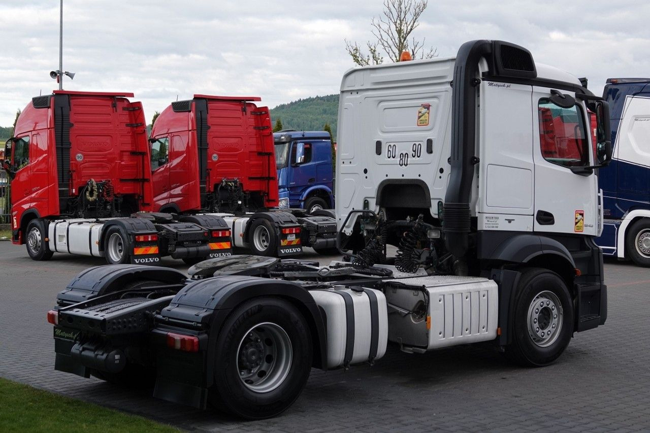 Mercedes-Benz ACTROS 1843 / RETARDER / HYDRAULIKA / NISKA KABI Mercedes-Benz ACTROS 1843 / RETARDER / HYDRAULIKA / NISKA KABI - Тягач: фото 5 Mercedes-Benz ACTROS 1843 / RETARDER / HYDRAULIKA / NISKA KABI Mercedes-Benz ACTROS 1843 / RETARDER / HYDRAULIKA / NISKA KABI - Тягач: фото 5