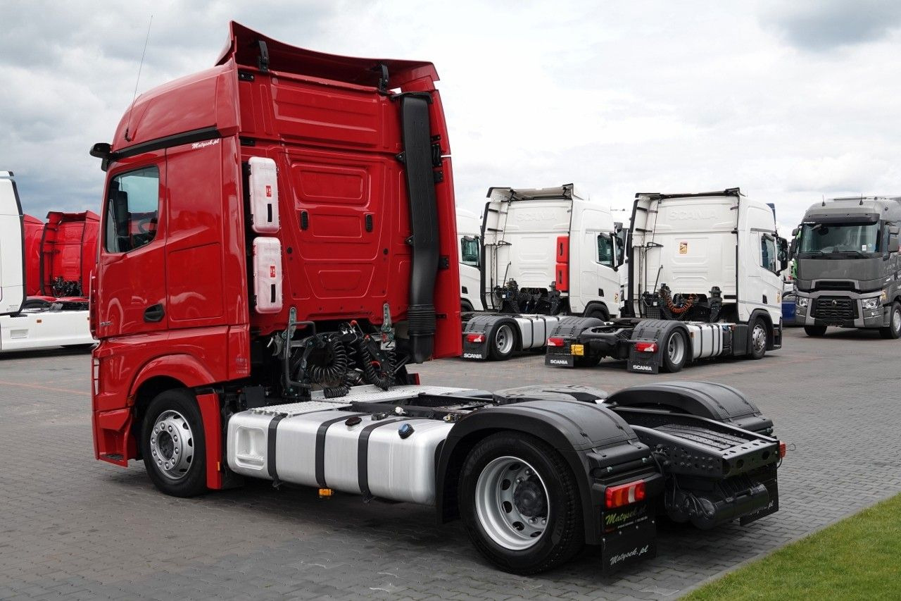Mercedes-Benz ACTROS 1845 / LOW DECK / MEGA / BIG SPACE / PO - Тягач: фото 4 Mercedes-Benz ACTROS 1845 / LOW DECK / MEGA / BIG SPACE / PO - Тягач: фото 4