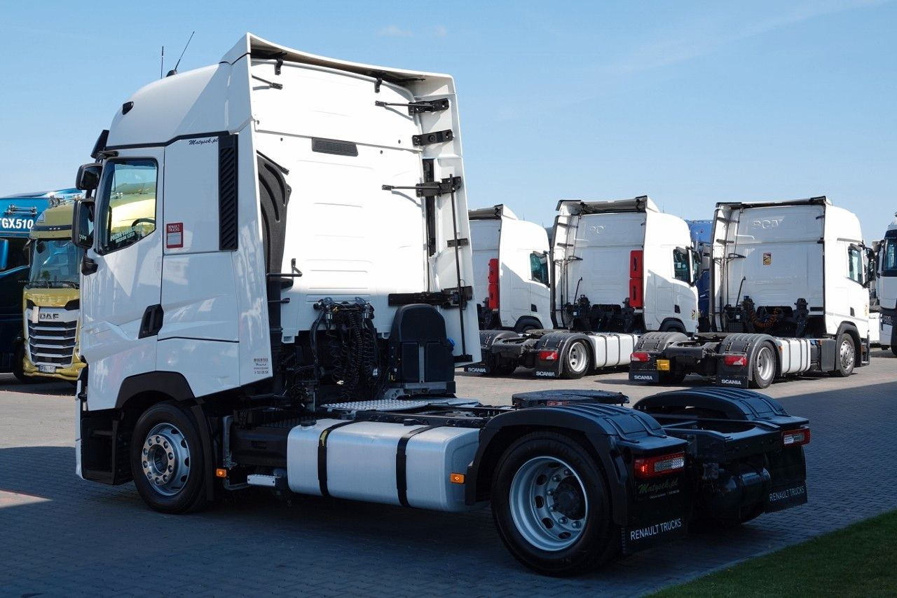 Renault T 520 / 13 L / MEGA / LOW DECK / RETARDER / I- - Тягач: фото 4 Renault T 520 / 13 L / MEGA / LOW DECK / RETARDER / I- - Тягач: фото 4