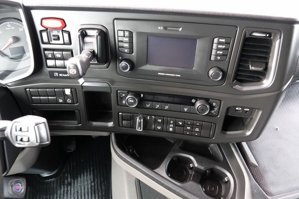 Тягач Scania R 500 / RETARDER / NISKA KABINA / FULL AIRMATIC: фото 15