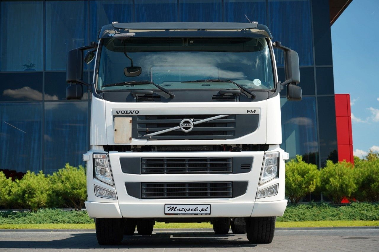 Volvo FM 380 / PEŁNY ADR / NISKA KABINA / DZIENNA KABI - Тягач: фото 3 Volvo FM 380 / PEŁNY ADR / NISKA KABINA / DZIENNA KABI - Тягач: фото 3