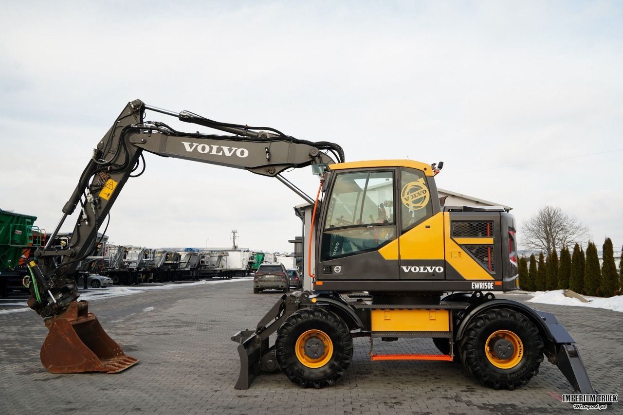 VOLVO EWR150E / KOPARKA KOŁOWA / ROTOTIL / JOYSTICK / POWERTILT OBROTNICA / 2019 ROK / - Колёсный экскаватор: фото 3 VOLVO EWR150E / KOPARKA KOŁOWA / ROTOTIL / JOYSTICK / POWERTILT OBROTNICA / 2019 ROK / - Колёсный экскаватор: фото 3