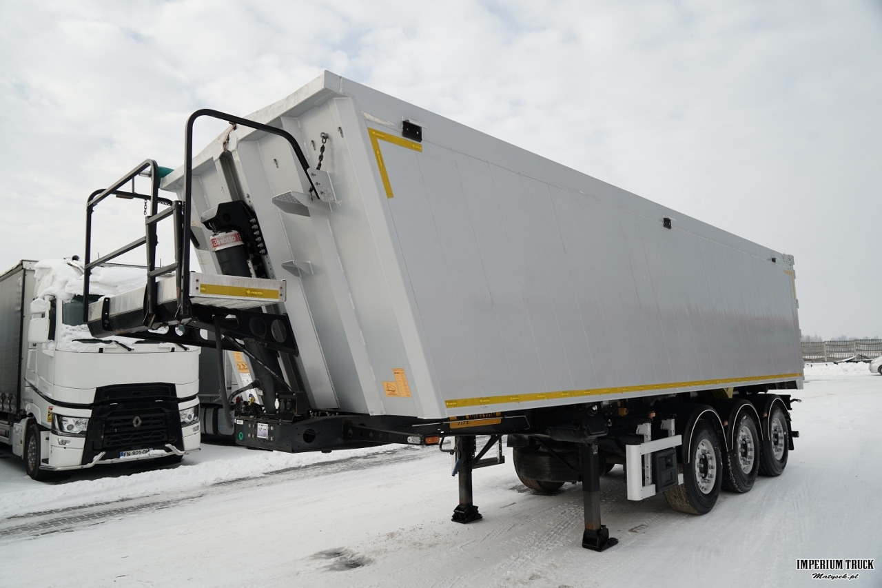 WIELTON / WYWROTKA / 41 M3 / ALUMINIOWA / 2x OŚ PODNOSZONA / OSIE SAF / ALUFELGI - Самосвальный полуприцеп: фото 4 WIELTON / WYWROTKA / 41 M3 / ALUMINIOWA / 2x OŚ PODNOSZONA / OSIE SAF / ALUFELGI - Самосвальный полуприцеп: фото 4