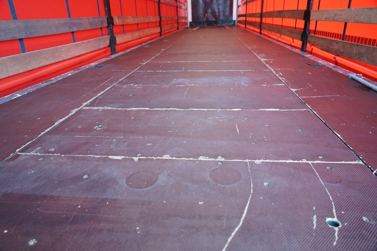 Тентованный полуприцеп Wielton FIRANKA STANDARD / MULDA DO STALI - 9 M / OŚ PO: фото 19 Тентованный полуприцеп Wielton FIRANKA STANDARD / MULDA DO STALI - 9 M / OŚ PO: фото 19