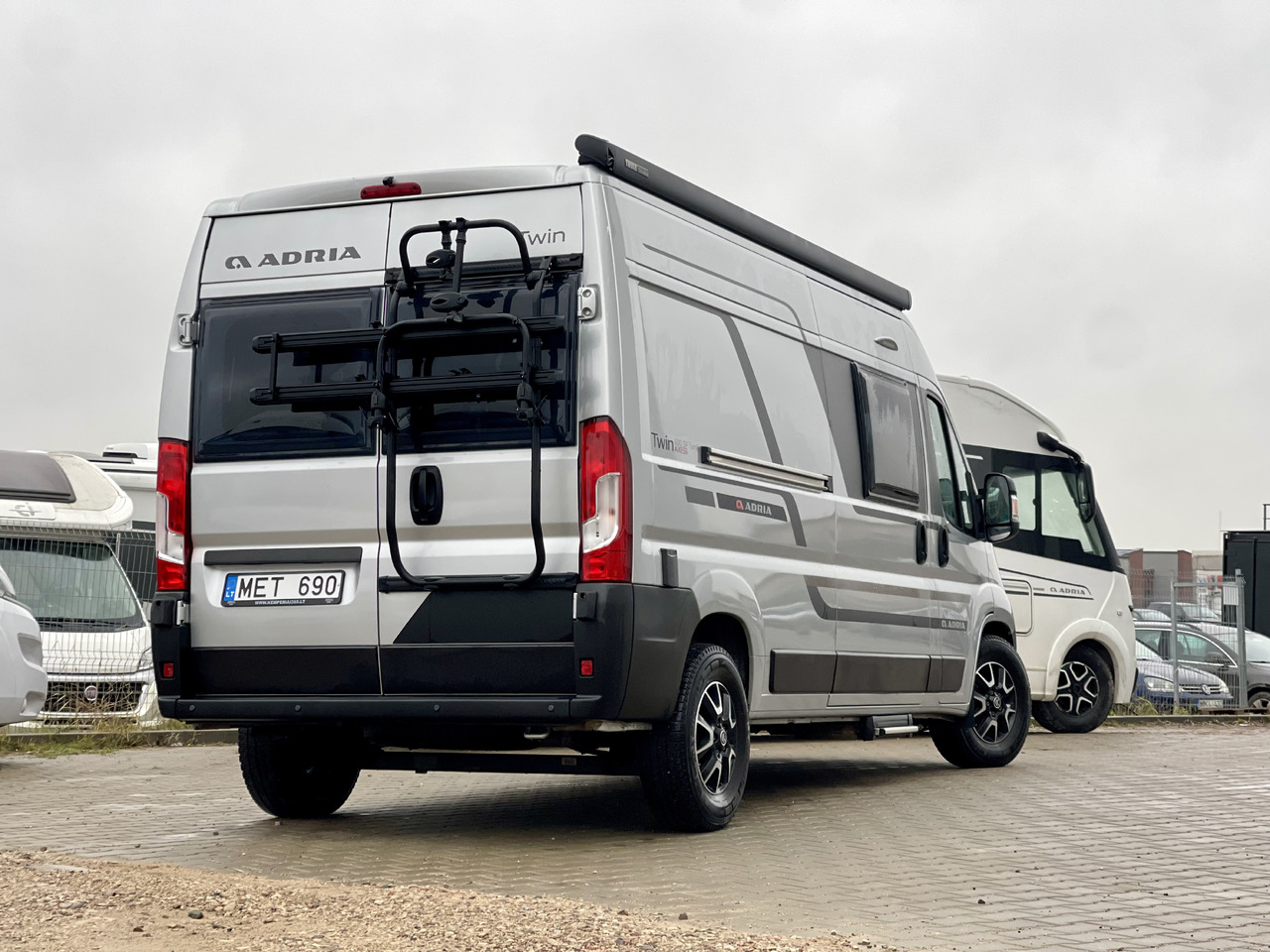 ADRIA Twin axess 600SP Family - Кастенваген: фото 4 ADRIA Twin axess 600SP Family - Кастенваген: фото 4