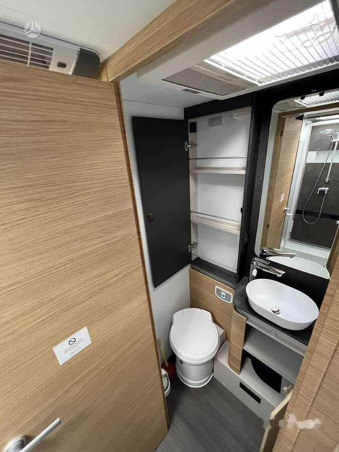 Дом на колесах Adria Sonic Plus: фото 10