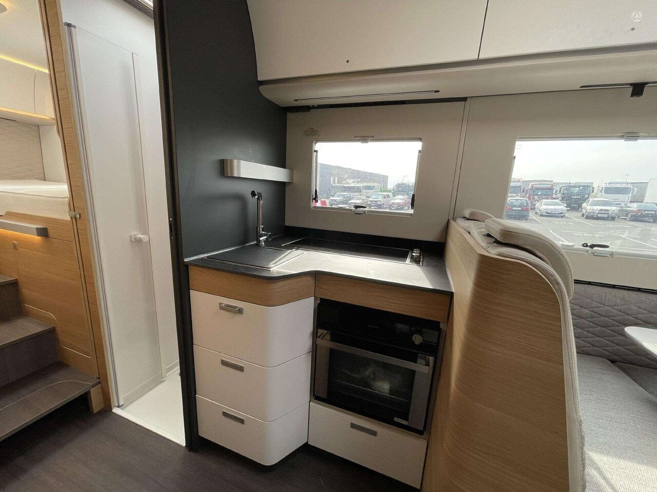 Дом на колесах Adria Sonic Plus: фото 7