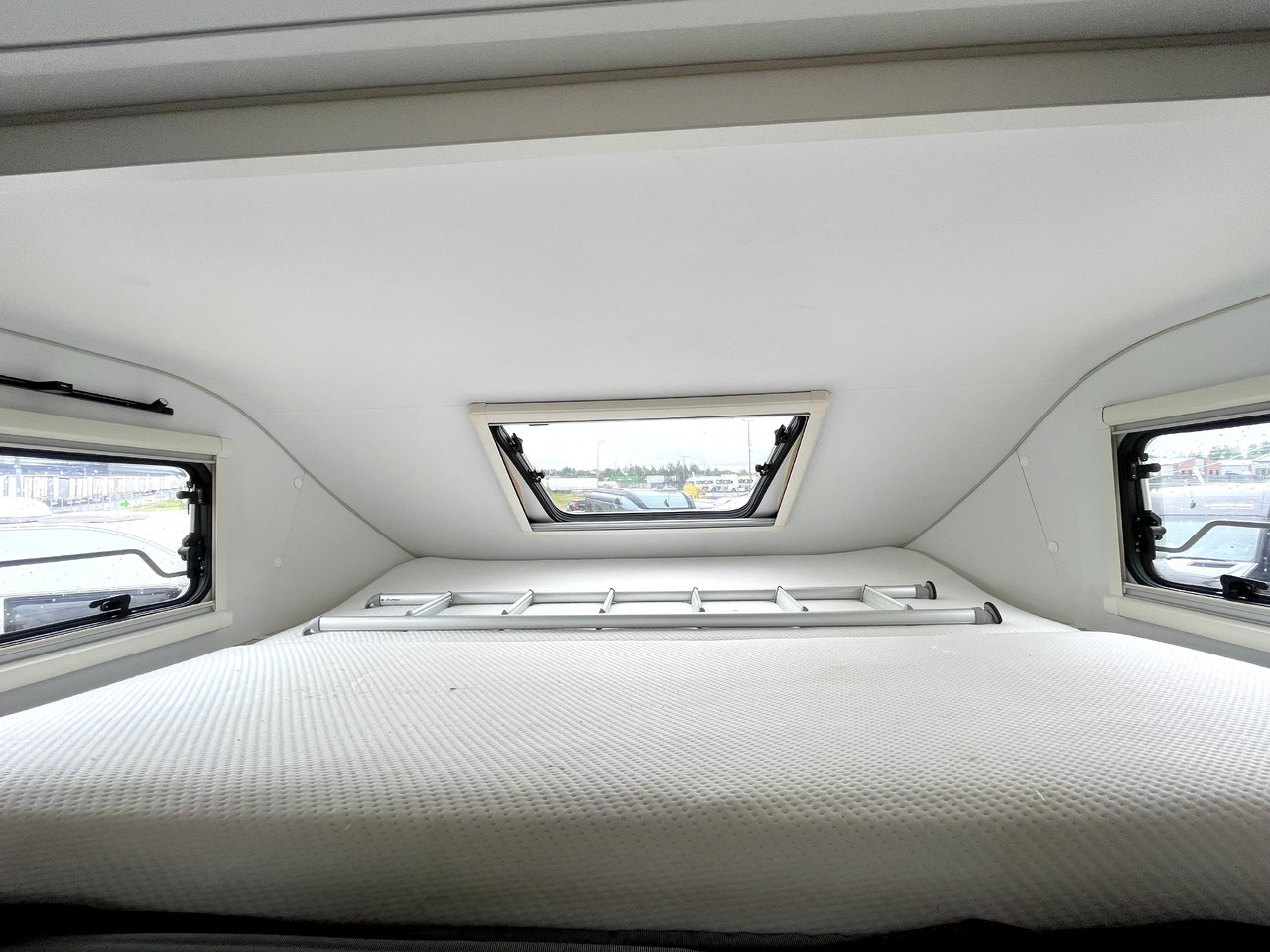 SUN LIVING A 70DK лизинг SUN LIVING A 70DK: фото 9