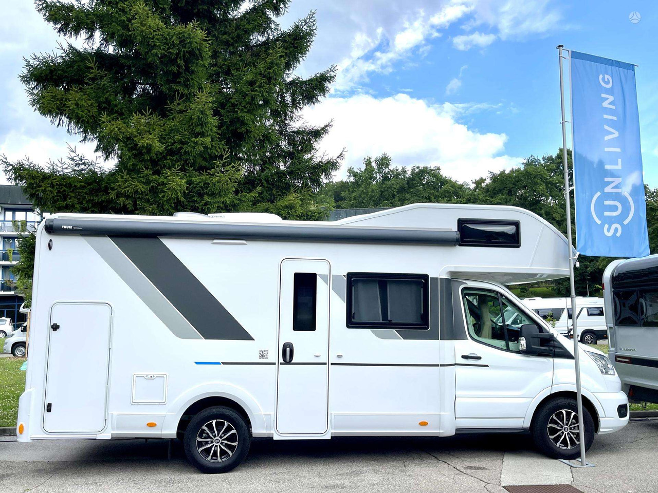Sun Living A70DK - Альковный автодом: фото 2 Sun Living A70DK - Альковный автодом: фото 2