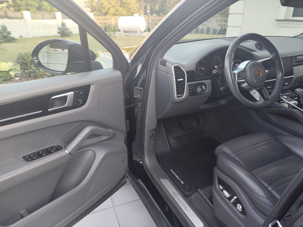 Легковой автомобиль PORSCHE CAYENNE: фото 16