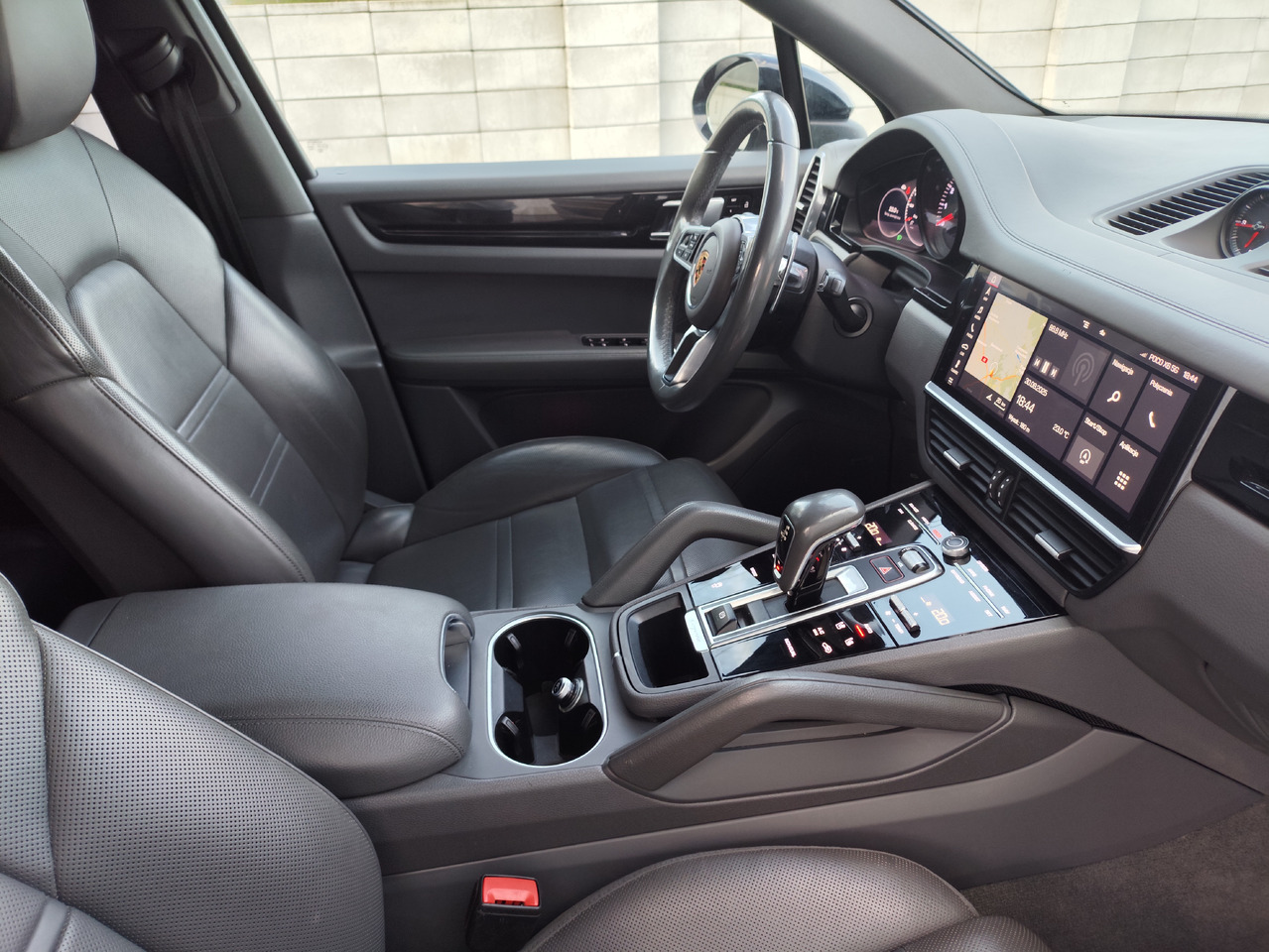 Легковой автомобиль PORSCHE CAYENNE: фото 28