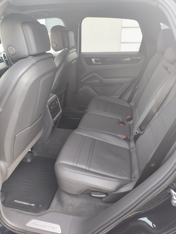 Легковой автомобиль PORSCHE CAYENNE: фото 29