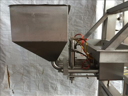 Apple Engineering MD65 Four head pneumatic depositor - Пищевое оборудование: фото 3 Apple Engineering MD65 Four head pneumatic depositor - Пищевое оборудование: фото 3