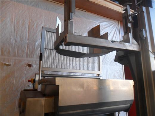 Пищевое оборудование Velati Mixer300 twin shaft paddle mixer and tote bin hoist: фото 16