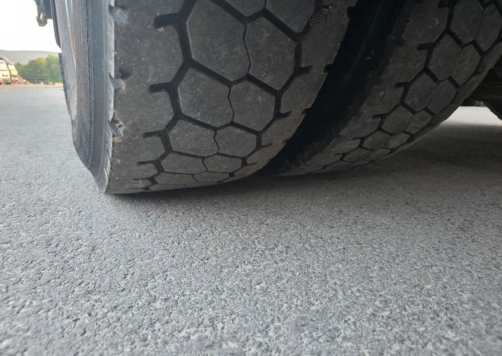 Тентованный грузовик Iveco EUROCARGO 160E28 19 PAL. / FIRANKA / MANUAL /: фото 7 Тентованный грузовик Iveco EUROCARGO 160E28 19 PAL. / FIRANKA / MANUAL /: фото 7