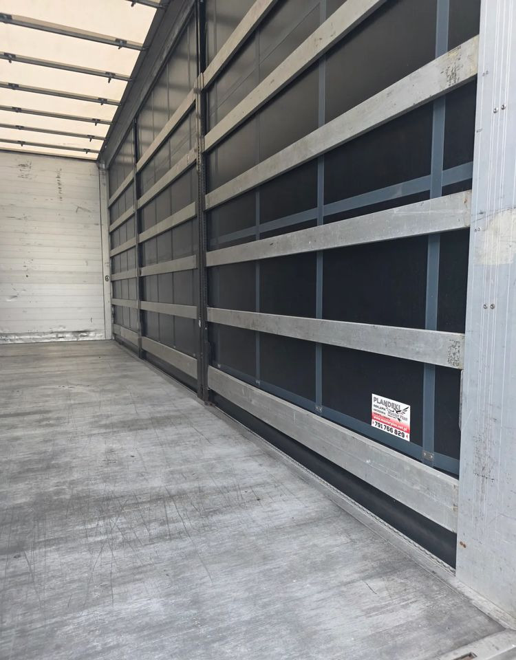 Iveco EUROCARGO 160E28 19 PAL. / FIRANKA / MANUAL / - Тентованный грузовик: фото 5 Iveco EUROCARGO 160E28 19 PAL. / FIRANKA / MANUAL / - Тентованный грузовик: фото 5