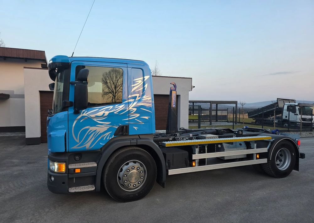 Scania P250/ HAKOWIEC / MAN /MERCEDES / DAF /RENAULT - Крюковой мультилифт: фото 1 Scania P250/ HAKOWIEC / MAN /MERCEDES / DAF /RENAULT - Крюковой мультилифт: фото 1