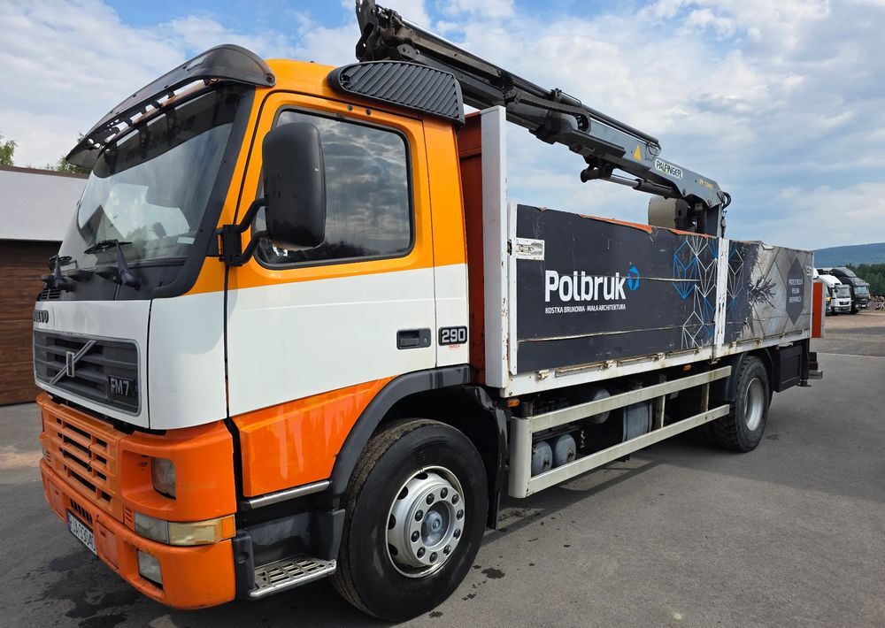 Volvo FM7 - Автоманипулятор: фото 1 Volvo FM7 - Автоманипулятор: фото 1