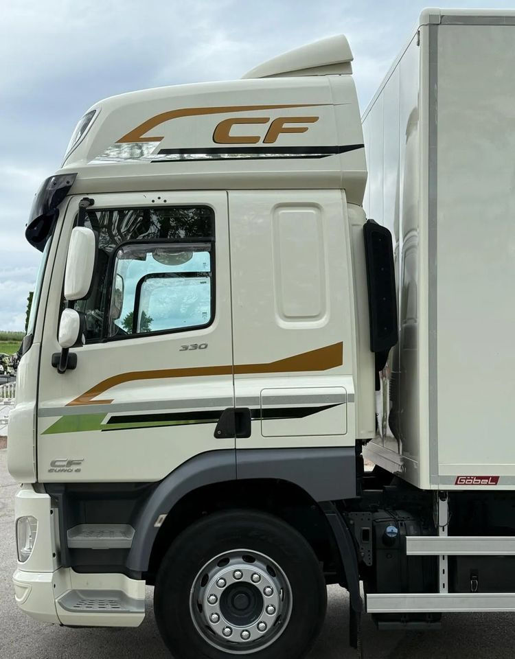 Грузовик с закрытым кузовом DAF CF 330/10.2017/KONTENER MEBLOWY/IZOTERMA/WINDA/18 PALET/E6/NISKI PRZEBIEG/Z NIEMIEC/JAK NOWY/DUŻY SILNIK  10 837cm3//: фото 13