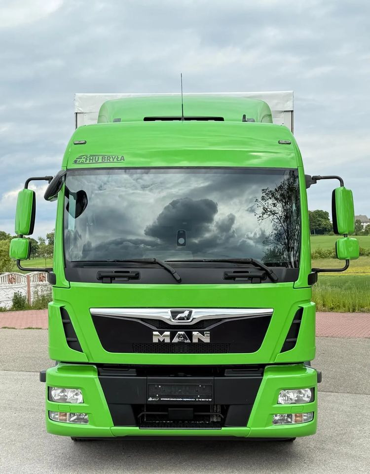 MAN TGL12.250/E6/20PALET/10.2018/SERWISOWANY/NISKI PRZEBIEG/WINDA/FIRANKA//JAK NOWY/SERWISOWANY - Тентованный грузовик: фото 3 MAN TGL12.250/E6/20PALET/10.2018/SERWISOWANY/NISKI PRZEBIEG/WINDA/FIRANKA//JAK NOWY/SERWISOWANY - Тентованный грузовик: фото 3