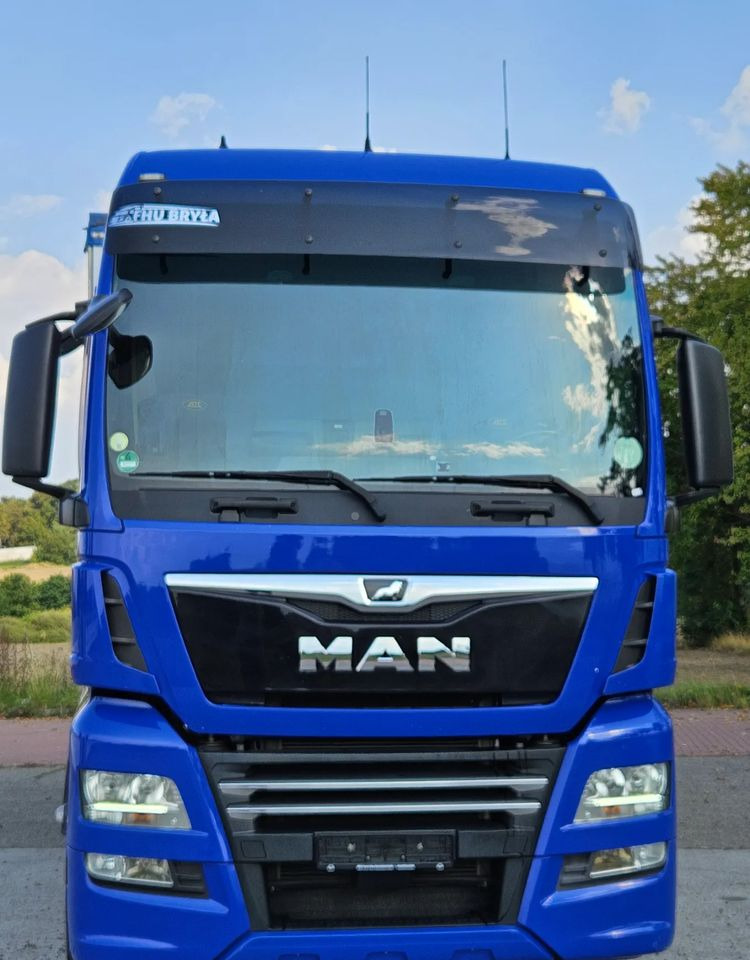 MAN TGX 18.430 / FIRANKA / WINDA / KLIMA POSTOJOWA / 300TYŚ PRZEBIEG / 2020 /E6 / KLIMA POSTOJOWA / SPROWADZONY / JAK NOWY / AUTOMAT - Тентованный грузовик: фото 3 MAN TGX 18.430 / FIRANKA / WINDA / KLIMA POSTOJOWA / 300TYŚ PRZEBIEG / 2020 /E6 / KLIMA POSTOJOWA / SPROWADZONY / JAK NOWY / AUTOMAT - Тентованный грузовик: фото 3