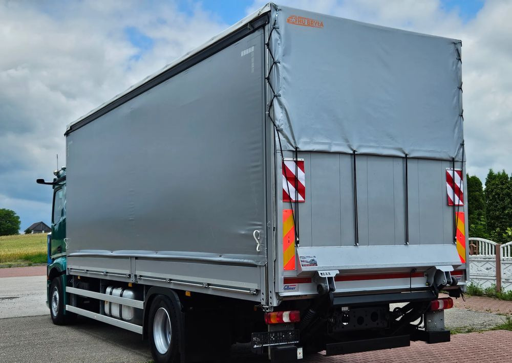 Mercedes-Benz ACTROS 1833 / BURTO-FIRANKA / WINDA / 18 PALET / 8600 ŁADOWNOŚĆ / AUTOMAT / DUŻY SILNIK / 10.2019 ROK / SYPIALKA / LEDY / KAMERY / VIRTUAL COCPIT/ JAK NOWY - Тентованный грузовик: фото 4 Mercedes-Benz ACTROS 1833 / BURTO-FIRANKA / WINDA / 18 PALET / 8600 ŁADOWNOŚĆ / AUTOMAT / DUŻY SILNIK / 10.2019 ROK / SYPIALKA / LEDY / KAMERY / VIRTUAL COCPIT/ JAK NOWY - Тентованный грузовик: фото 4