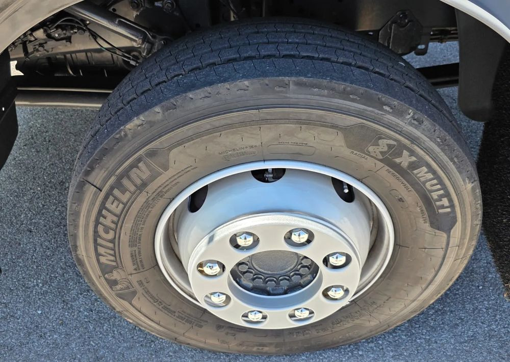 Рефрижератор Mercedes-Benz ATEGO 1527/1530/IZOTERMA/WINDA/SPROWADZONY/E6/PIERWSZY WŁAŚCICIEL/AUTOMAT/18EURO PALET/STAN BARDZO DOBRY: фото 13