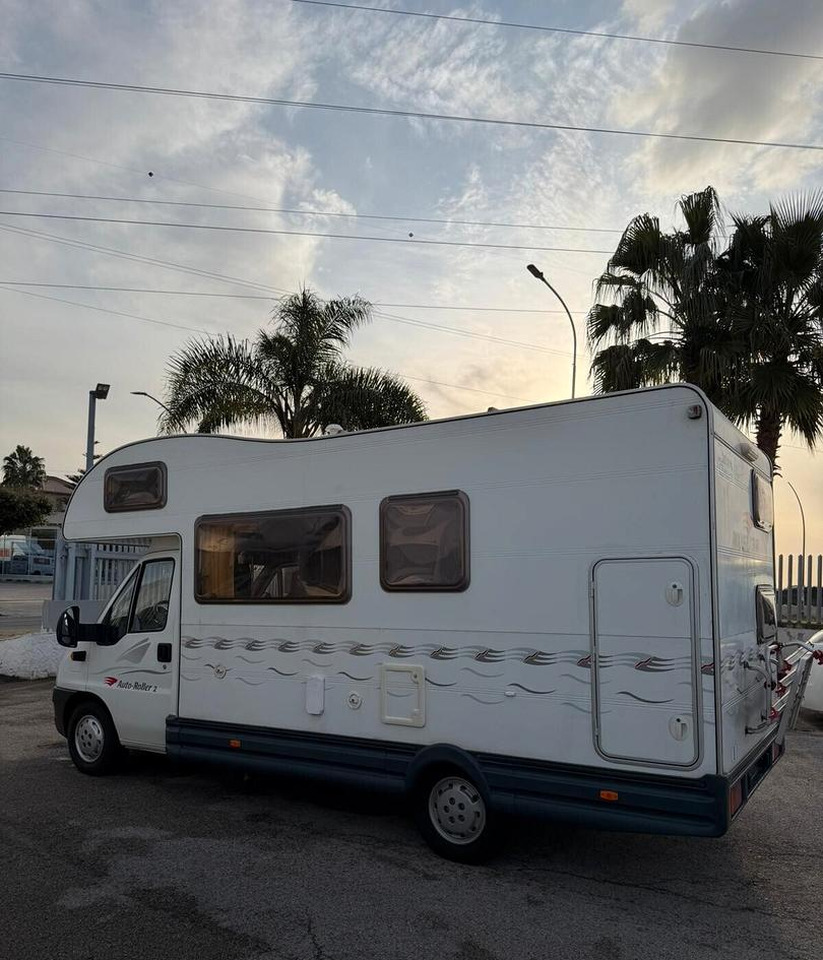 Roller Team AUTOROLLER 2 - Альковный автодом: фото 2 Roller Team AUTOROLLER 2 - Альковный автодом: фото 2