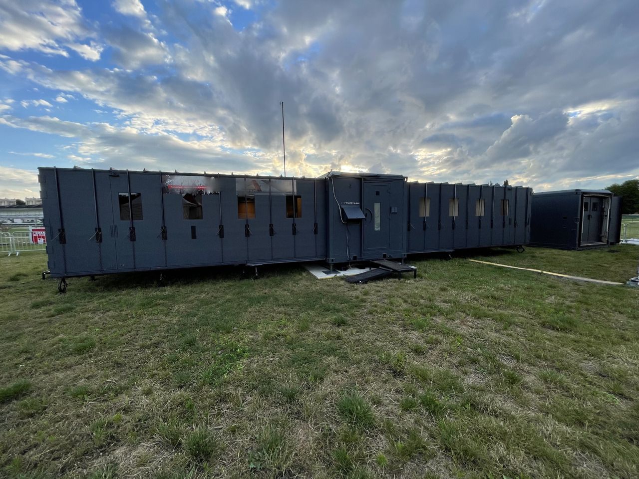 TOUT EN KAMION SAMGD - Жилой контейнер: фото 4 TOUT EN KAMION SAMGD - Жилой контейнер: фото 4