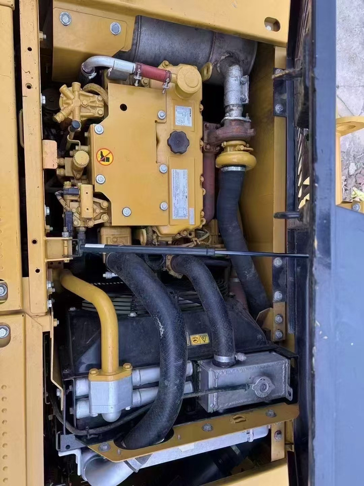 CATERPILLAR CAT 312 D - Гусеничный экскаватор: фото 5 CATERPILLAR CAT 312 D - Гусеничный экскаватор: фото 5