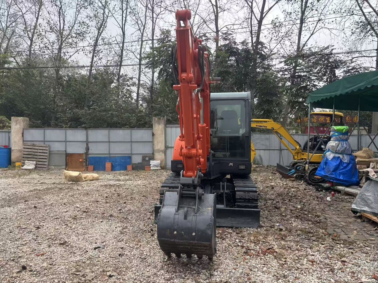 DOOSAN DH60 - Мини-экскаватор: фото 2 DOOSAN DH60 - Мини-экскаватор: фото 2