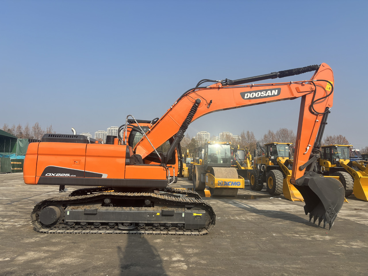DOOSAN DX225 - Гусеничный экскаватор: фото 4 DOOSAN DX225 - Гусеничный экскаватор: фото 4