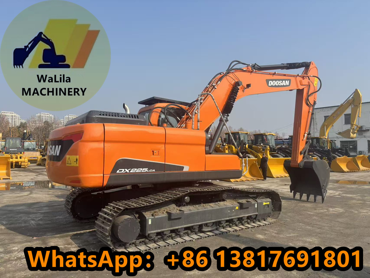 DOOSAN DX225LCA - Гусеничный экскаватор: фото 1 DOOSAN DX225LCA - Гусеничный экскаватор: фото 1