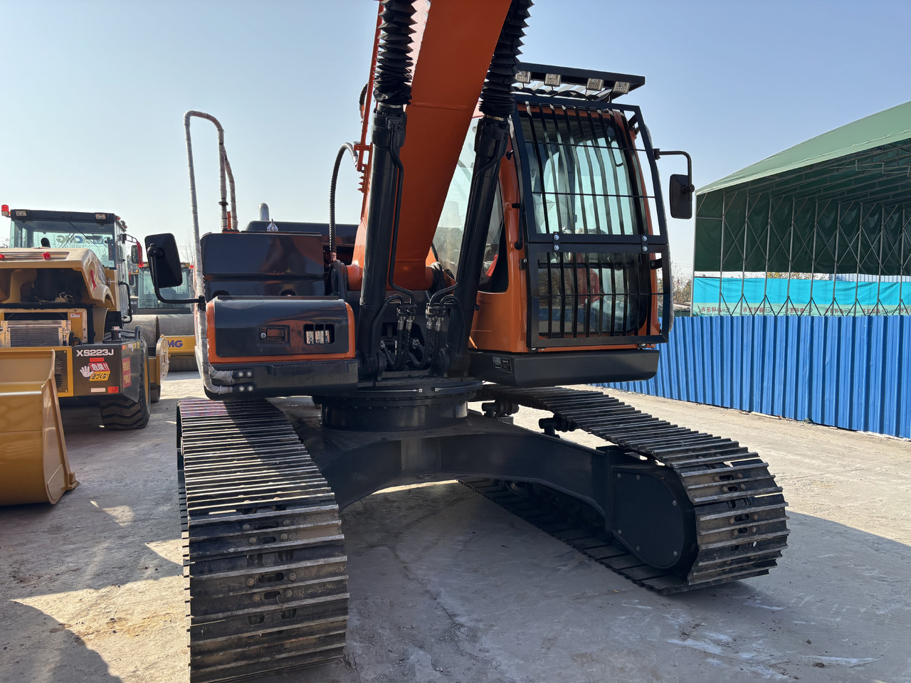 DOOSAN DX225LCA - Гусеничный экскаватор: фото 5 DOOSAN DX225LCA - Гусеничный экскаватор: фото 5