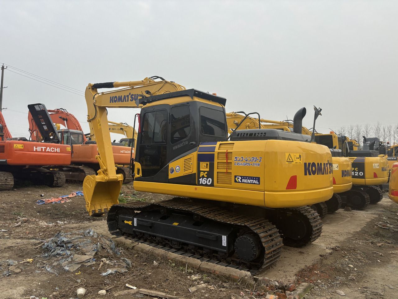 KOMATSU PC160 - Гусеничный экскаватор: фото 1 KOMATSU PC160 - Гусеничный экскаватор: фото 1