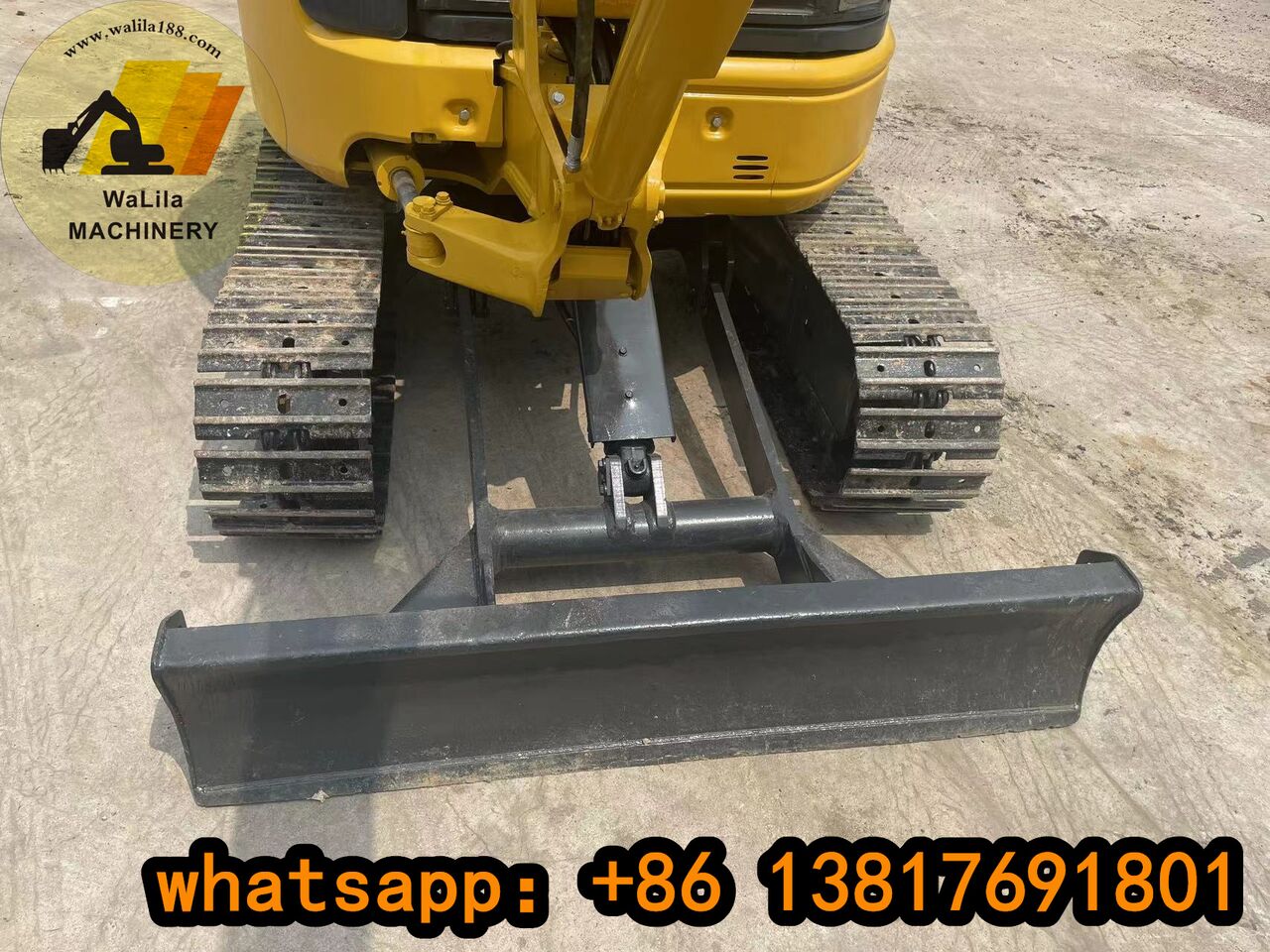 KOMATSU PC30MR-3 - Мини-экскаватор: фото 2 KOMATSU PC30MR-3 - Мини-экскаватор: фото 2
