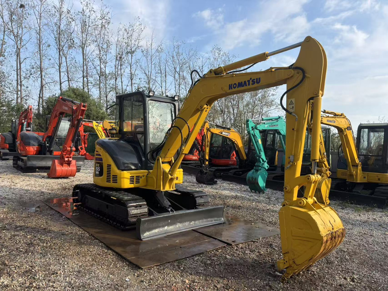 KOMATSU PC55MR-3 - Мини-экскаватор: фото 5 KOMATSU PC55MR-3 - Мини-экскаватор: фото 5