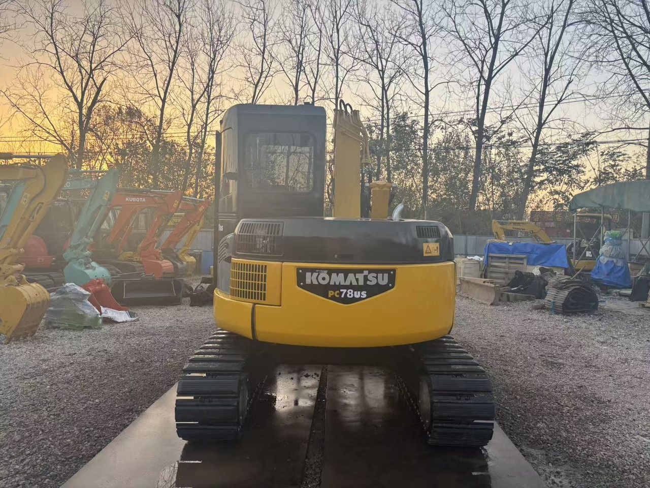 KOMATSU PC78US - Мини-экскаватор: фото 2 KOMATSU PC78US - Мини-экскаватор: фото 2