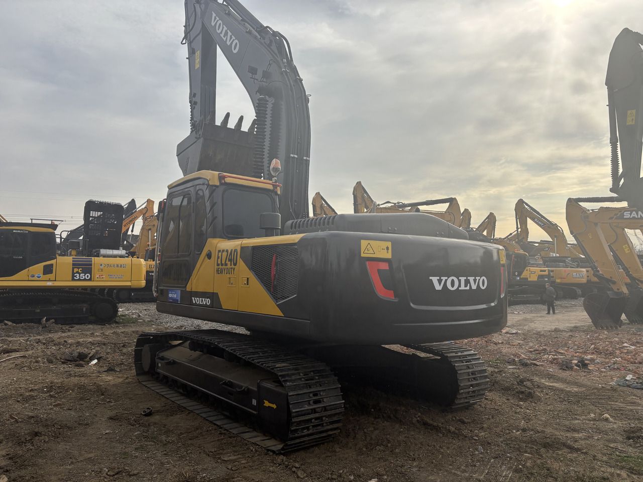 Volvo EC 240 - Гусеничный экскаватор: фото 4 Volvo EC 240 - Гусеничный экскаватор: фото 4