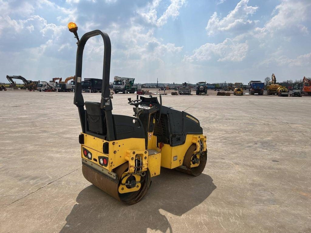 Bomag BW 100 AD M-5 - Дорожный каток: фото 3 Bomag BW 100 AD M-5 - Дорожный каток: фото 3