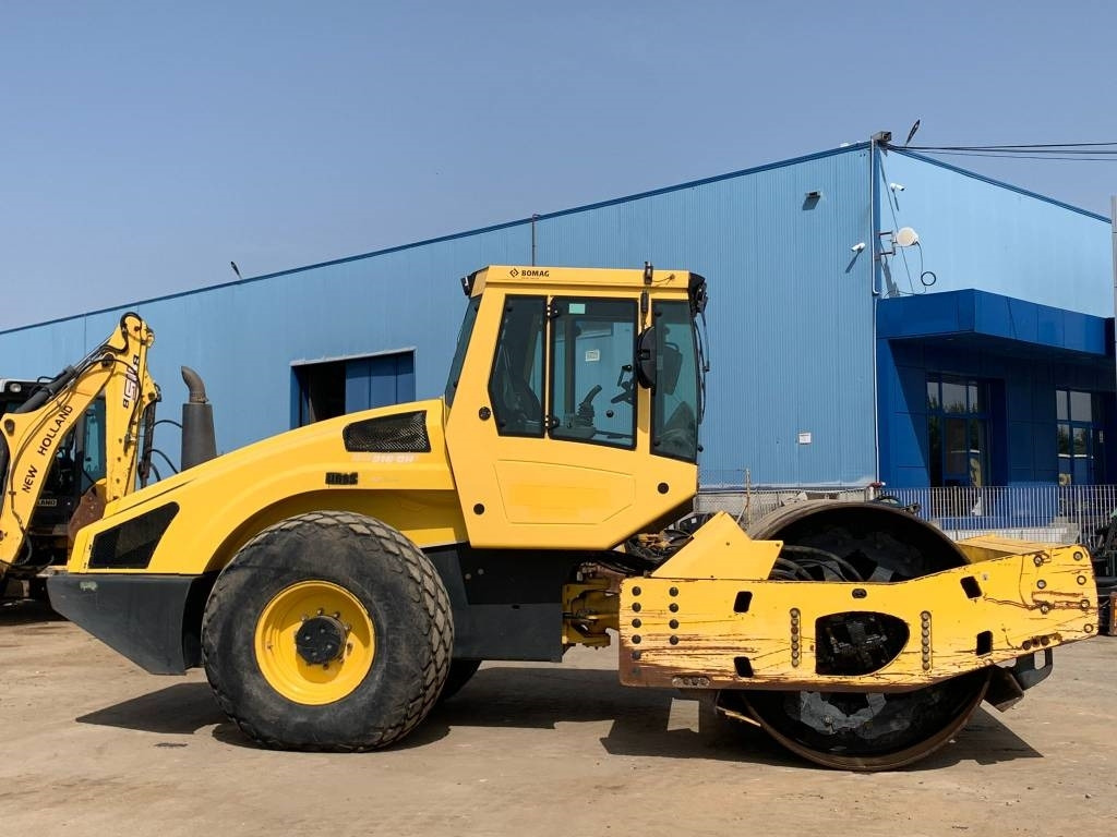 Bomag BW 219 D H-4 - Компактор: фото 2 Bomag BW 219 D H-4 - Компактор: фото 2