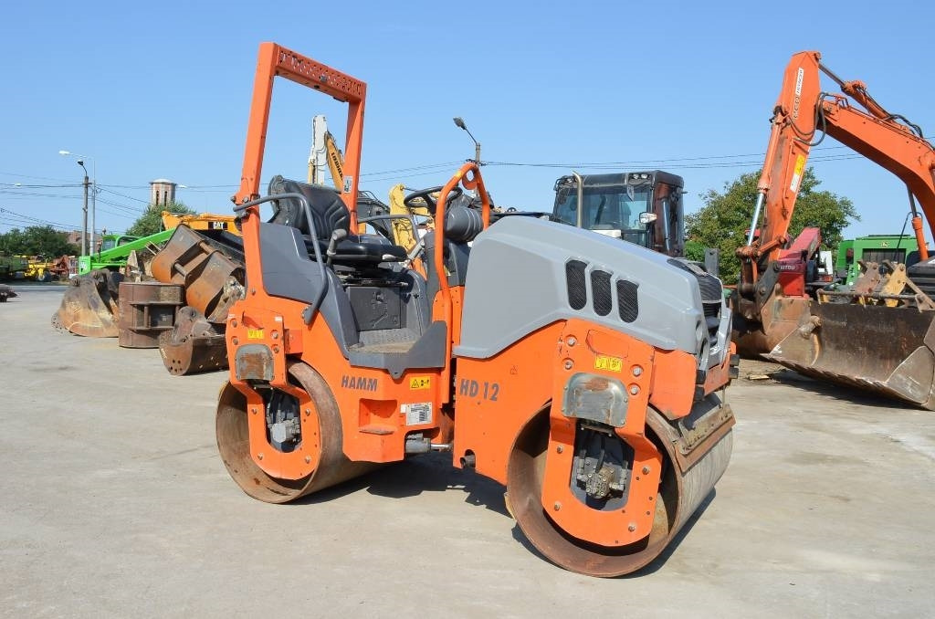 Hamm HD 12 VV - Каток: фото 1 Hamm HD 12 VV - Каток: фото 1