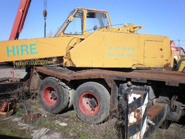 Kato 16T - Мобильный кран: фото 3 Kato 16T - Мобильный кран: фото 3