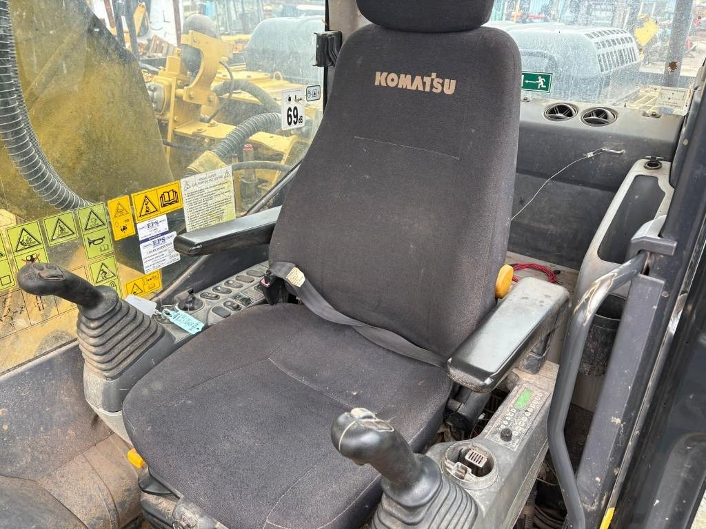 Komatsu HB 215 LC - Гусеничный экскаватор: фото 5 Komatsu HB 215 LC - Гусеничный экскаватор: фото 5