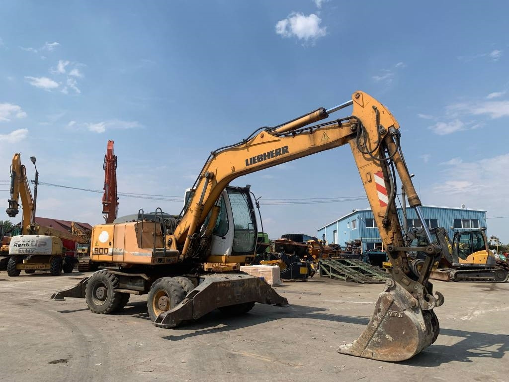 Liebherr A 900 C - Колёсный экскаватор: фото 2 Liebherr A 900 C - Колёсный экскаватор: фото 2