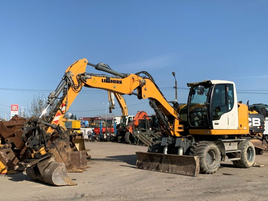 Liebherr A912 Compact+Engcon Rototilt - Колёсный экскаватор: фото 1 Liebherr A912 Compact+Engcon Rototilt - Колёсный экскаватор: фото 1