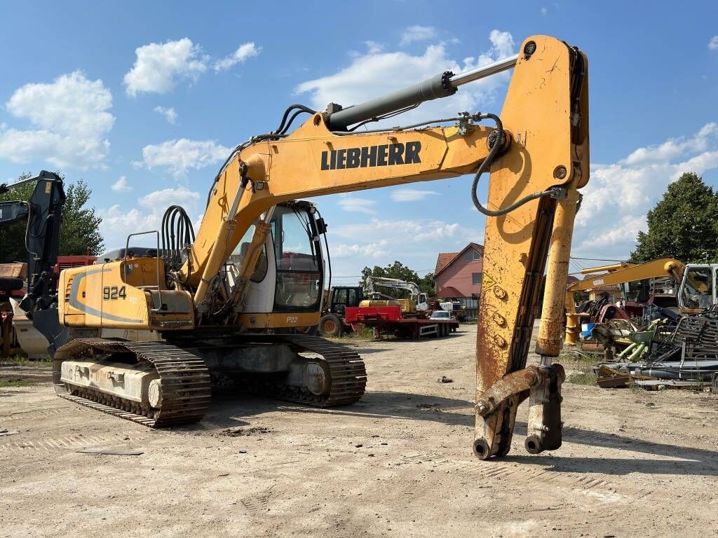 Liebherr R 924 C Liebherr R 924 C - Гусеничный экскаватор: фото 4 Liebherr R 924 C Liebherr R 924 C - Гусеничный экскаватор: фото 4